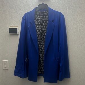 Skies Are Blue Floral Patterned Fabric